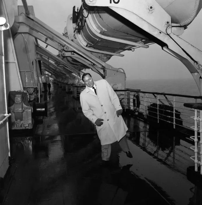 Framed Print : Bill Haley on his first visit to England which was largely sponsored by the Daily Mirror Framed Print : Bill Haley on his first visit to England which was largely sponsored by the Daily Mirror