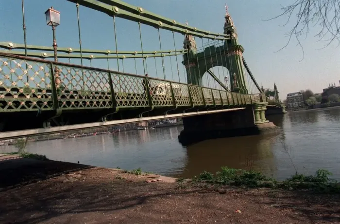 Framed Print : Hammersmith Bridge Framed Print : Hammersmith Bridge