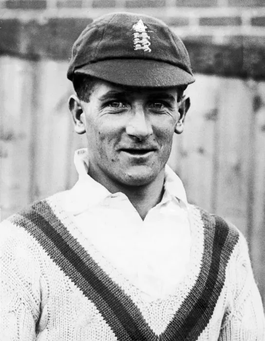 Framed Print : Harold Larwood Cricketer for England and Nottingham. 24th May 1930
