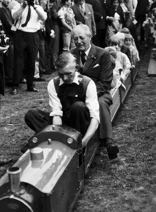 Framed Print : Harold MacMillan Tory Prime Minister enjoys a ride on the minature railway during his Framed Print : Harold MacMillan Tory Prime Minister enjoys a ride on the minature railway during his