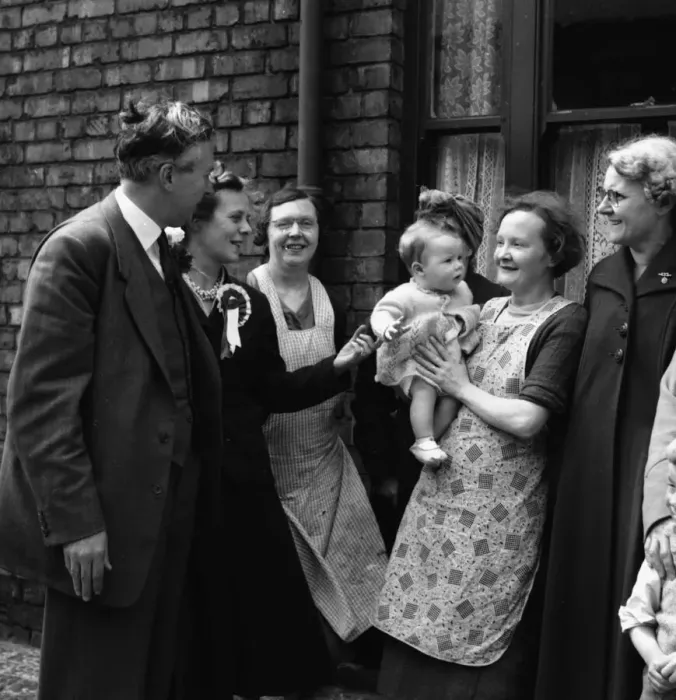Framed Print : Harold Wilson (a future Prime Minister) canvassing for votes in Huyton Liverpool where Framed Print : Harold Wilson (a future Prime Minister) canvassing for votes in Huyton Liverpool where