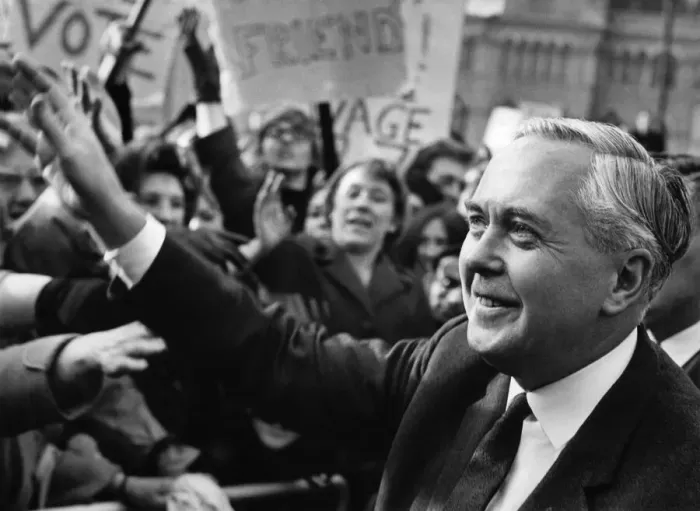 Framed Print : Harold Wilson keeps on smiling as the crowd shouts abuse. November 1966 P009868 Framed Print : Harold Wilson keeps on smiling as the crowd shouts abuse. November 1966 P009868