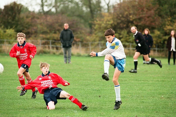 Hartburn Juniors v Leven Park Juniors (under 13 s). Action from the game with