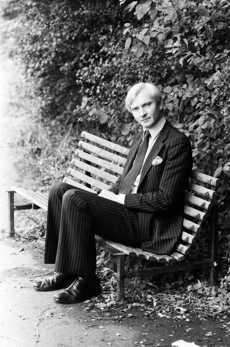 Framed Print : Harvey Proctor, 34 year old MP for Basildon, Essex, talking to reporters outside his home