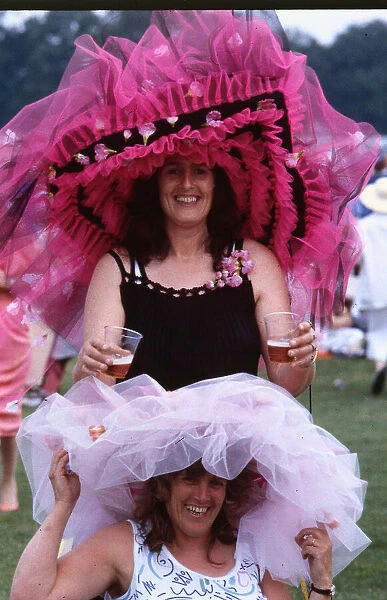 Hat Fashion Elizabeth Bennet and Kathy Smith June 1986 at Royal AScot wearing pink