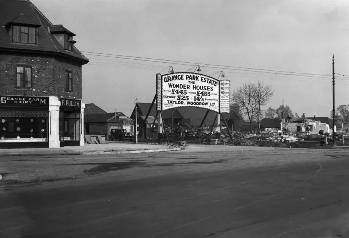Framed Print : Hayes, Grange Farm Estate, advert for new houses 18 March 1932