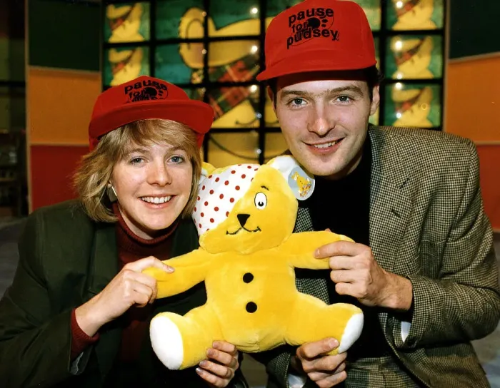 Framed Print : Hazel Irvine sports television presenter with John Leslie