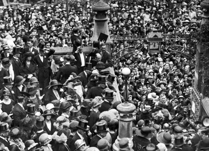 Framed Print : The Head boy at Harrow Public school calls for cheers for the Premier as he leaves
