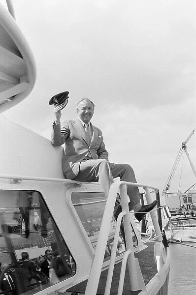 Head of Laker Airways Freddie Laker pictured at Brighton Marina for the inaugural flight