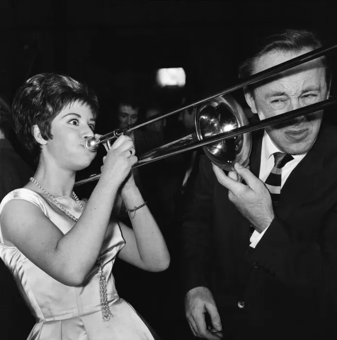 Framed Print : Helen Shapiro pictured during the filming of Its Trad, Dad Framed Print : Helen Shapiro pictured during the filming of Its Trad, Dad