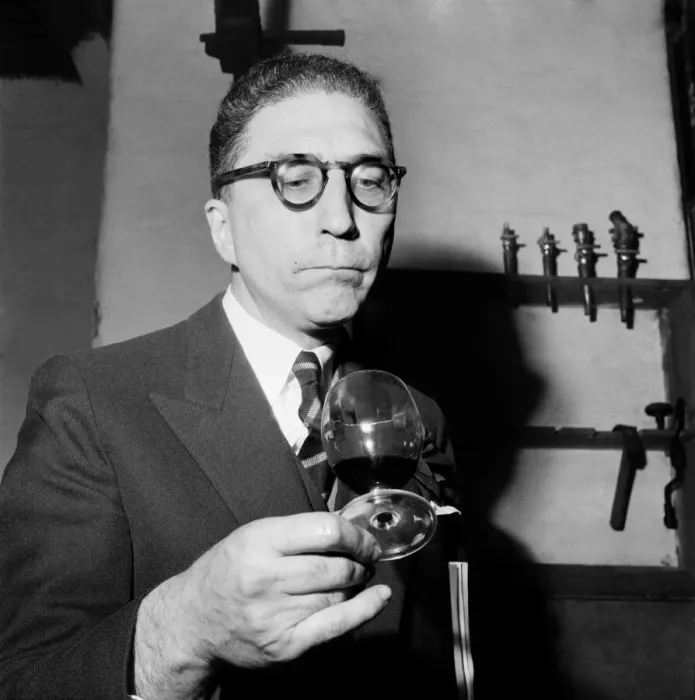 Framed Print : Henri De Villaine, owner of the Domain de la Romance Conti