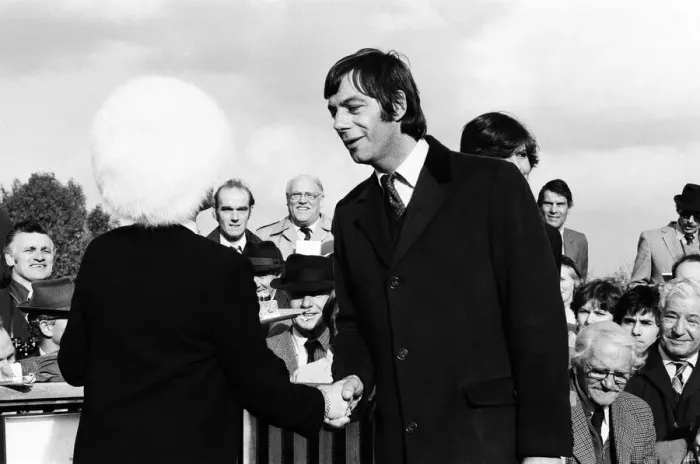 Framed Print : Henry Cecil, trainer of the winning horse Diesis, at the Dewhurst Stakes
