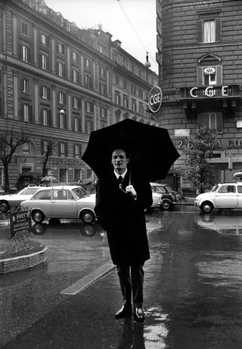 Framed Print : Henry Cooper in Italy: Henry Cooper pictured in the rain on the Via Veneto Framed Print : Henry Cooper in Italy: Henry Cooper pictured in the rain on the Via Veneto