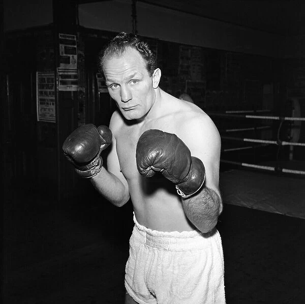 Henry Cooper pictured in training. 16th April 1966