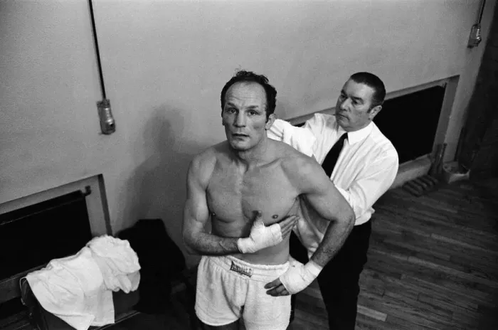 Framed Print : Henry Cooper in Rome, where he is fighting Piero Tomasoni on the 13th March Framed Print : Henry Cooper in Rome, where he is fighting Piero Tomasoni on the 13th March