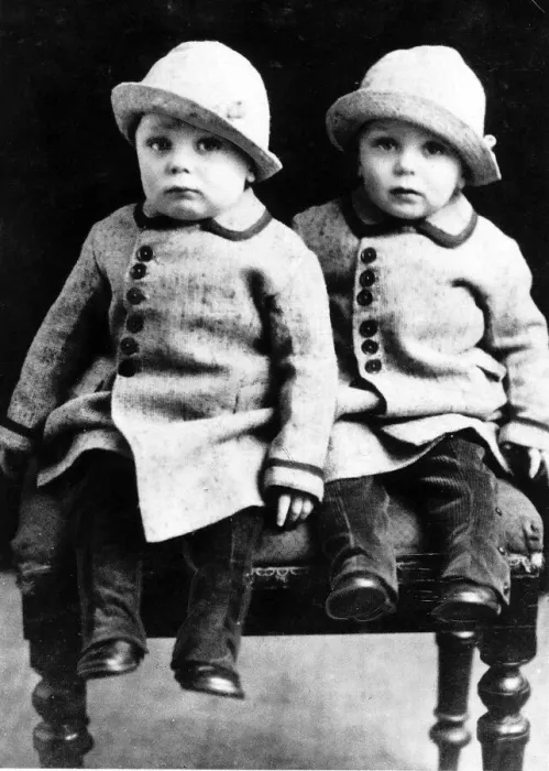 Framed Print : Henry Cooper and Twin brother George as small children dbase