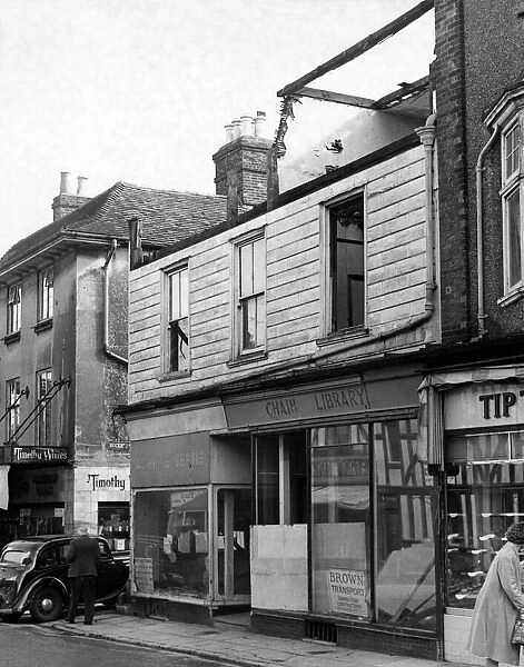 The High Street in Sevenoaks, Kent. Circa 1925