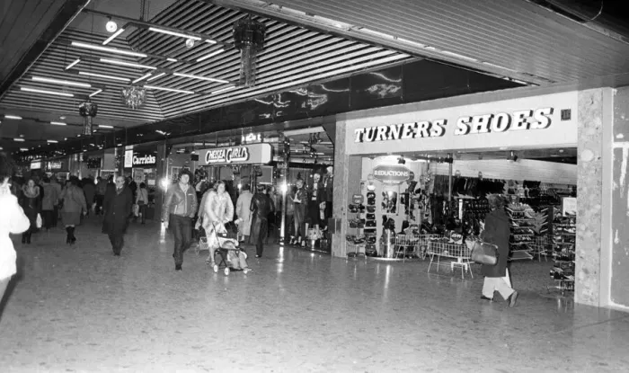 Framed Print : Hill Street Shopping Centre, Middlesbrough, 19th November 1982
