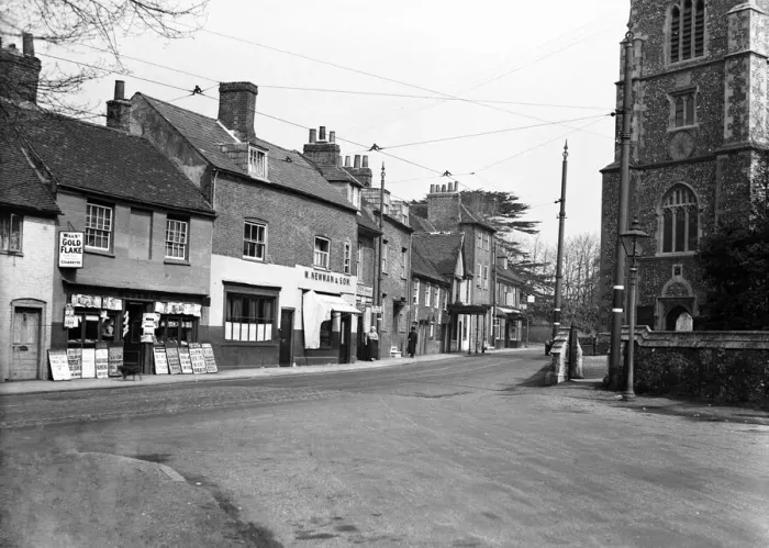 Framed Print : Hillingdon village, Vine Lane junction, London. 14th April 1930 Framed Print : Hillingdon village, Vine Lane junction, London. 14th April 1930