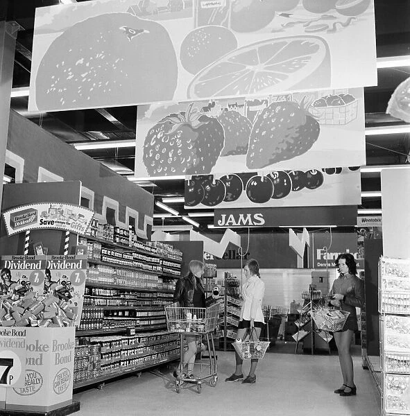 Hintons Supermarket, Whitehouse Farm, Bishopton Road, Stockton-on-Tees, Circa 1972
