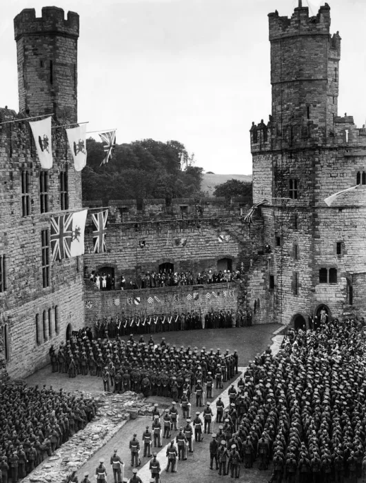 Framed Print : Within the historic walls of Caernarfon Castle men of the Royal Welch Fusiliers Framed Print : Within the historic walls of Caernarfon Castle men of the Royal Welch Fusiliers