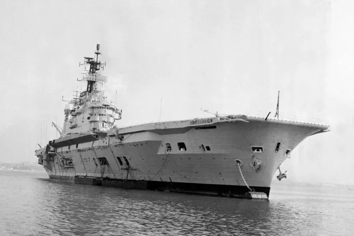 Framed Print : HMS Ark Royal arrives at Plymouth after arriving rom the Far East june 1966 A© Framed Print : HMS Ark Royal arrives at Plymouth after arriving rom the Far East june 1966 A©