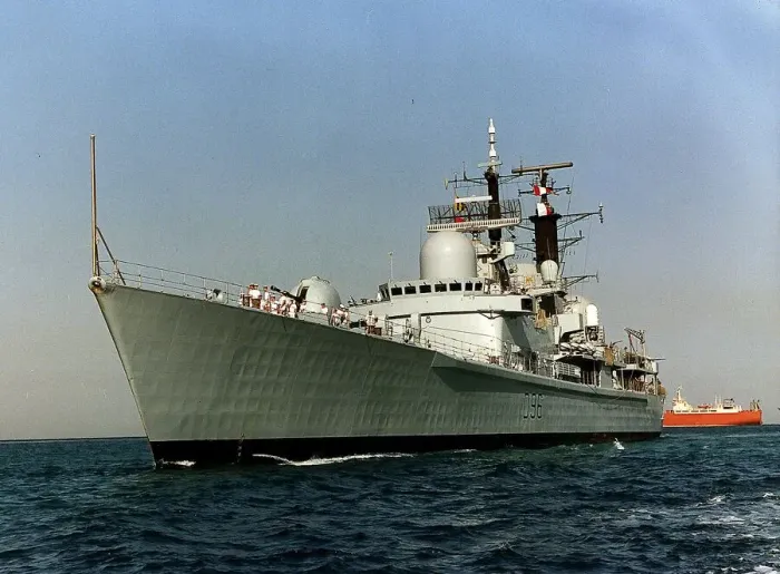Framed Print : HMS Gloucester a type 42 destroyer prepares for Gulf during crisis with Iraq