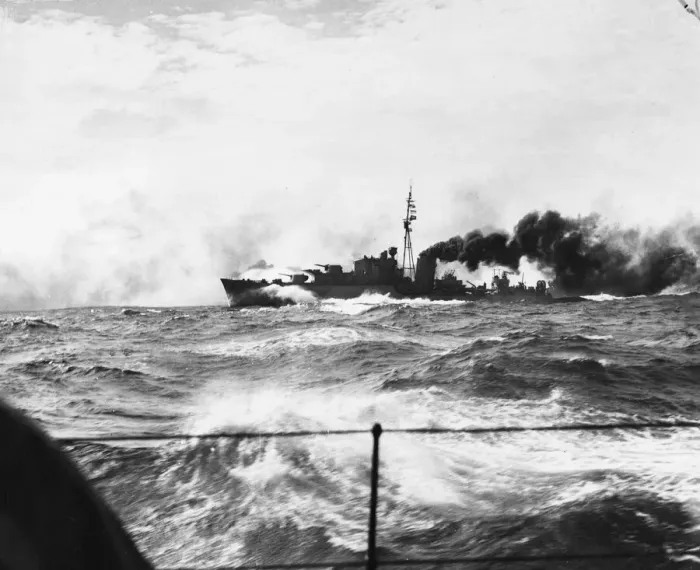 Framed Print : HMS Kipling with her guns manned and ready for action whilst on patrol in the Western