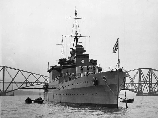 HMS Sheffield C24 was one of the Southampton sub class of the Town-class cruisers seen