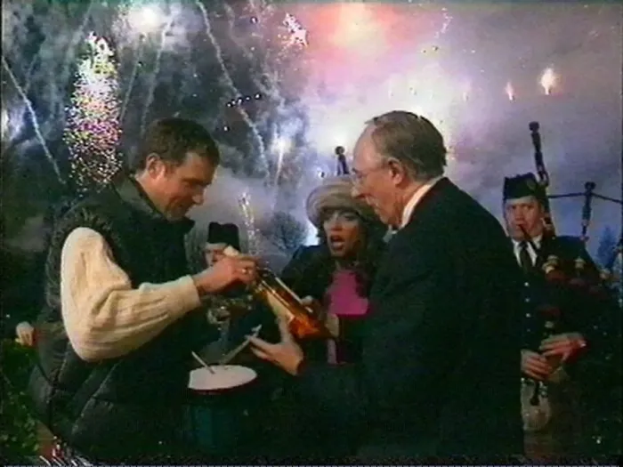 : Hogmanay December 1998 John Leslie and Jenny Powell with Donald Dewar on STV : Hogmanay December 1998 John Leslie and Jenny Powell with Donald Dewar on STV