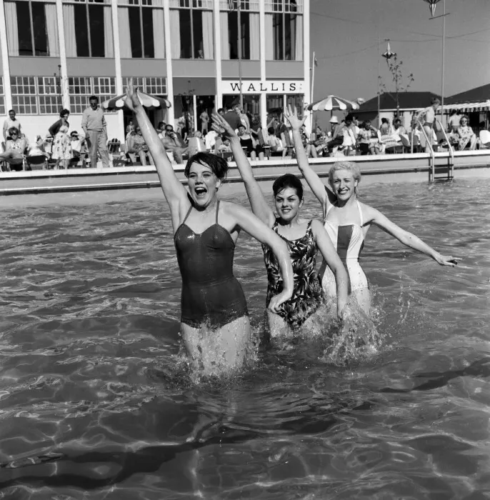 Framed Print : Holidaymakers enjoying their holiday at Butlins Holiday Camp, Minehead. 6th June 1962 Framed Print : Holidaymakers enjoying their holiday at Butlins Holiday Camp, Minehead. 6th June 1962
