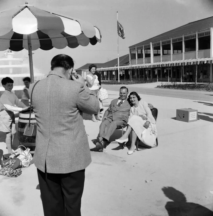 Framed Print : Holidaymakers enjoying their holiday at Butlins Holiday Camp, Minehead Framed Print : Holidaymakers enjoying their holiday at Butlins Holiday Camp, Minehead