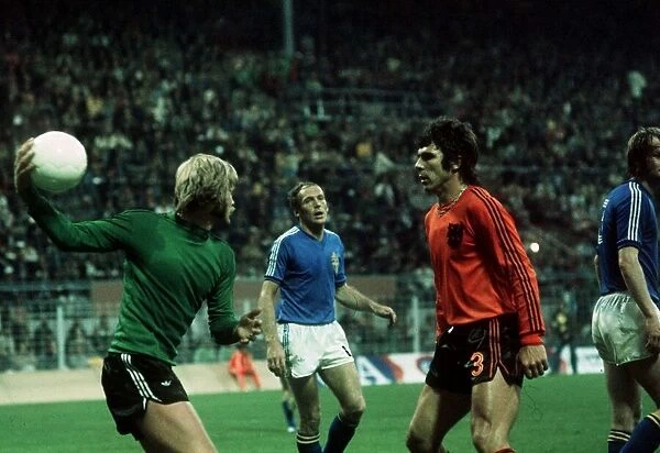 Holland v Sweden World Cup 1974 football Hellstrom goalkeeper Sweden