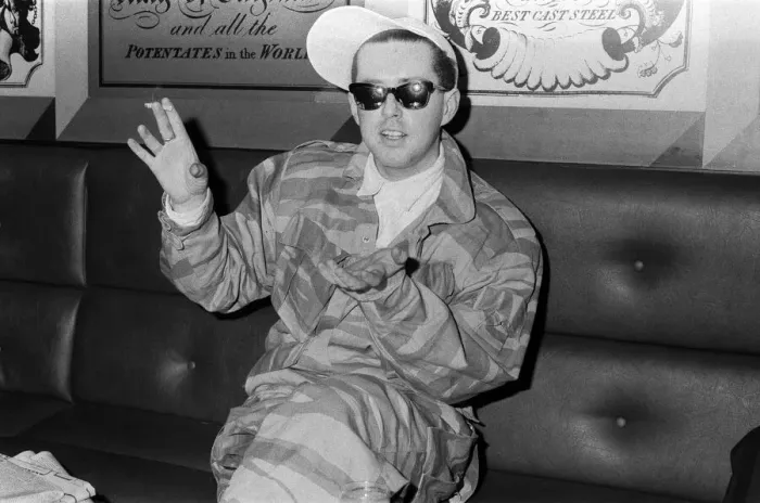 Framed Print : Holly Johnson, lead singer with Frankie Goes To Hollywood. 14th March 1985