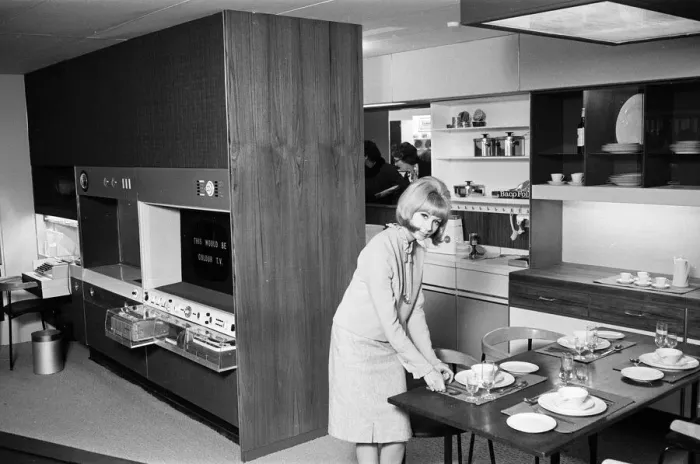 Framed Print : Show Home, the Aluminium house of the future, 2nd March 1964 Framed Print : Show Home, the Aluminium house of the future, 2nd March 1964