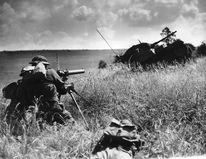 Framed Print : Home Guard using anti-tank gun on advancing tank at their weekend training camp 1941 WW2