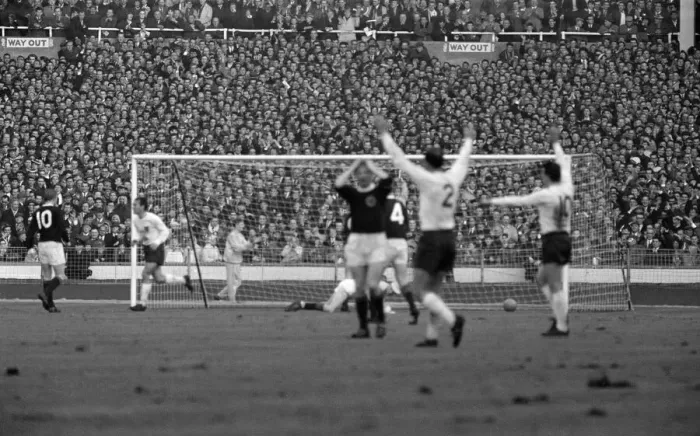 Framed Print : Home International Championship match at Wembley Stadium. England 2 v Scotland 2 Framed Print : Home International Championship match at Wembley Stadium. England 2 v Scotland 2