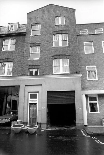 The home of Mick Taylor one of the Rolling Stones pop group Flat 3, 10, Montrose Place, S
