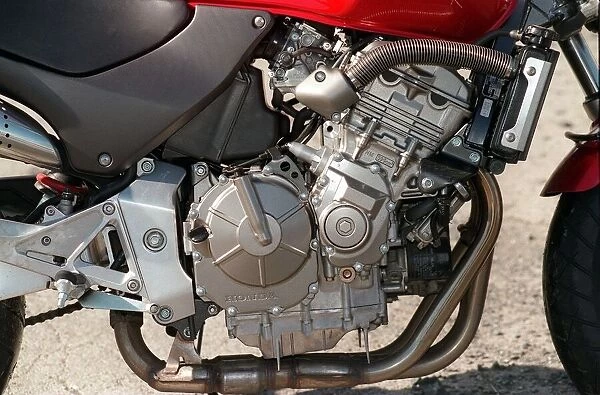 The Honda Hornet 600CC Motorbike April 1998 Engine