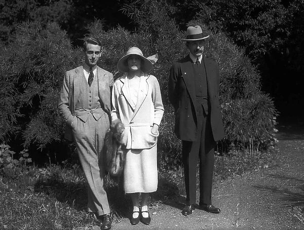 Honeymoon of Louis Mountbatten & Edwina Ashley July 1922 vfr1
