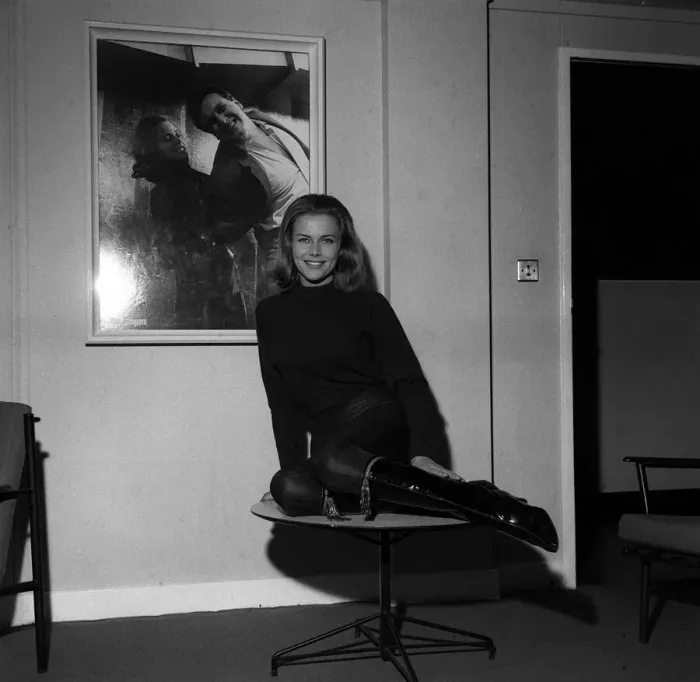 Framed Print : Honor Blackman actress January 1964