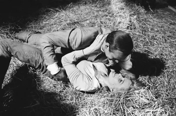 Framed Print : Honor Blackman as Pussy Galore and Sean Connery as James Bond seen here filming a fight