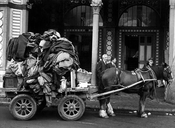 Horse and Cart. Street scene. November 1974 P004949