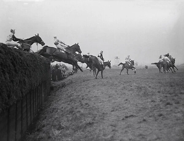 Horse Racing The Grand National 1949 Winner 'Russian hero'