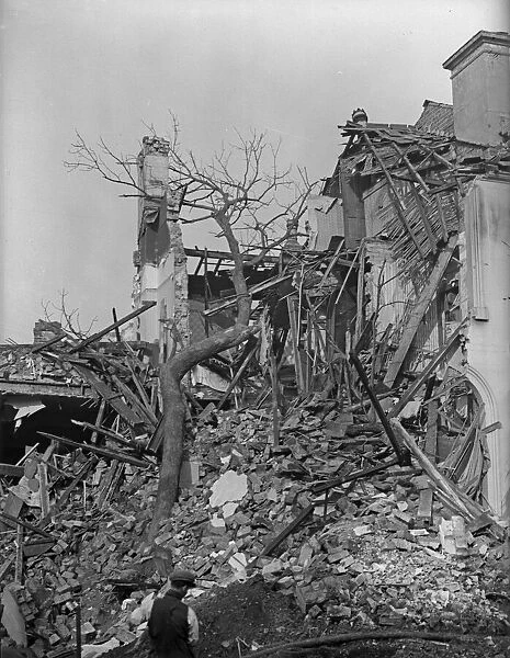 A house destroyed by a bomb off Newtown Row, Birmingham, following a raid on the city