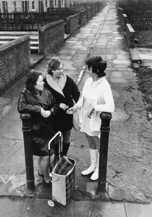 Framed Print : Three housewives have a gossip at the end of the Street in Forest Hall, Newcastle Framed Print : Three housewives have a gossip at the end of the Street in Forest Hall, Newcastle