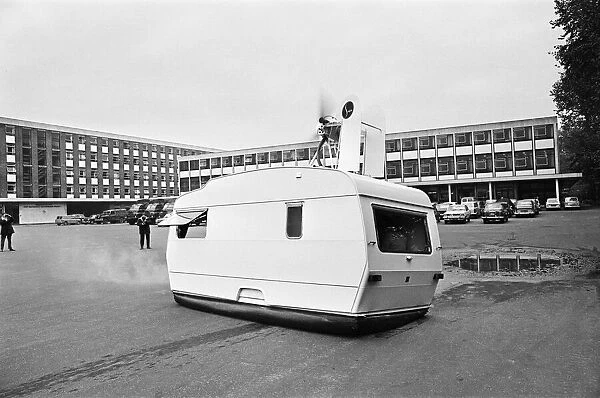 The Hover caravan, making its first public appearance in London