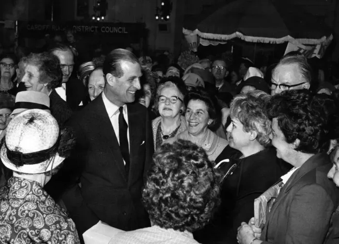 Framed Print : HRH The Duke of Edinburgh at the Ladies Spring Fair at Cardiff City Hall. 1st May 1964