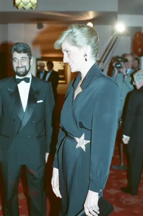 Framed Print : HRH Princess Diana, The Princess of Wales attends The Laurence Olivier Awards Framed Print : HRH Princess Diana, The Princess of Wales attends The Laurence Olivier Awards