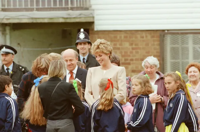 Framed Print : HRH The Princess of Wales, Princess Diana, visits Oxford today
